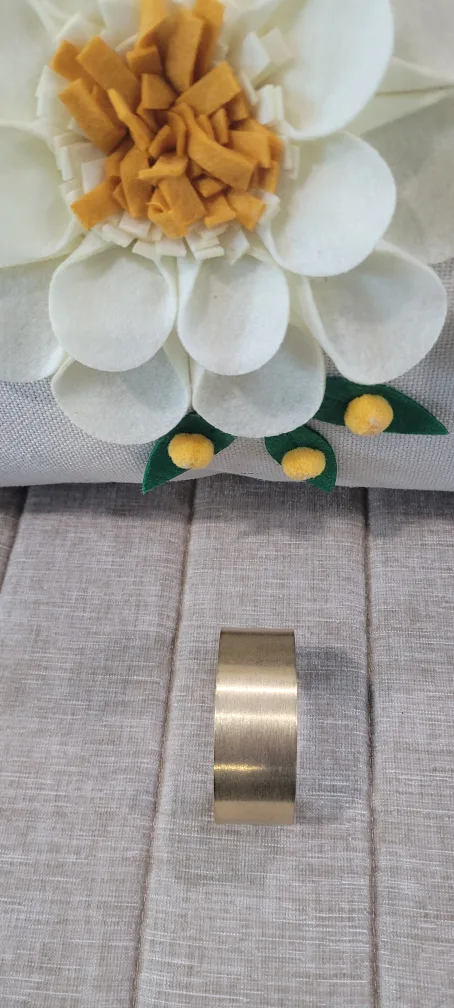 Gold Cuff 🇨🇦🍁 image indicator(2)