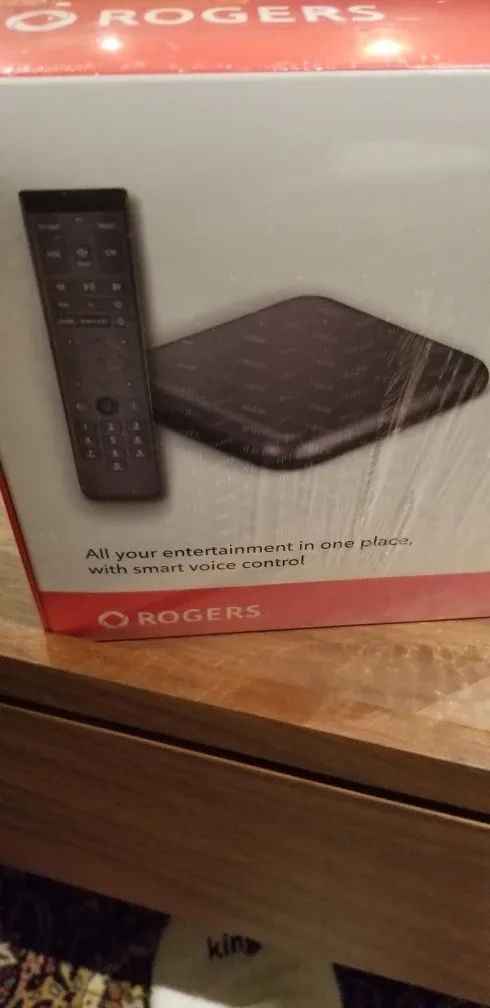 New Rogers Set Top Box with Remote thumbnail