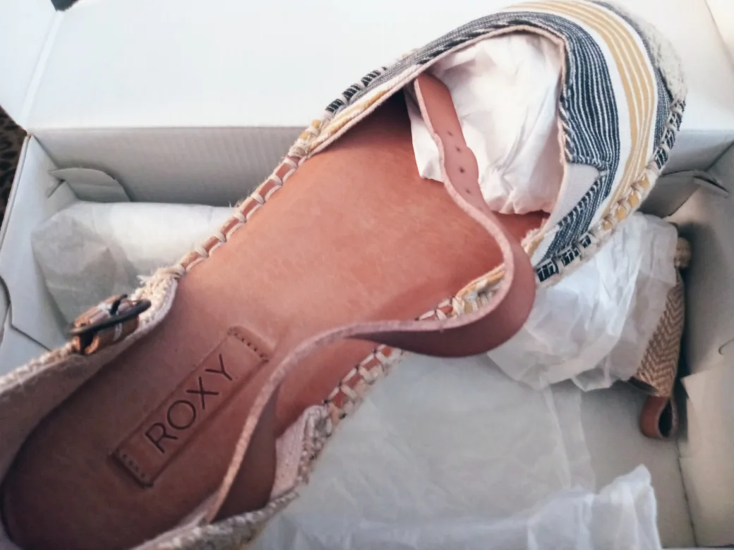 Roxy Espadrille Sandals - Size 7 thumbnail