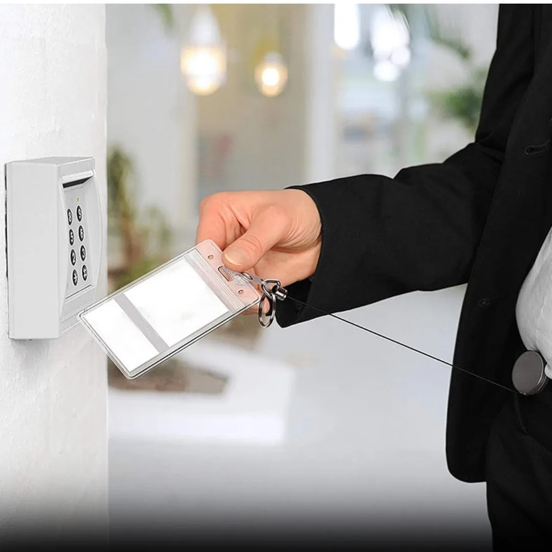 Retractable Badge Reel with Carabiner Clip image indicator(6)