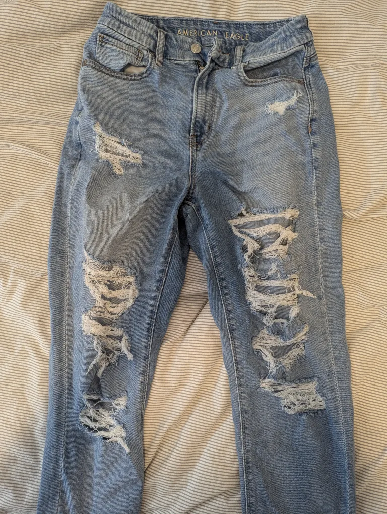 Take all $10 - Jeans & Lululemon Pants Bundle image indicator(2)