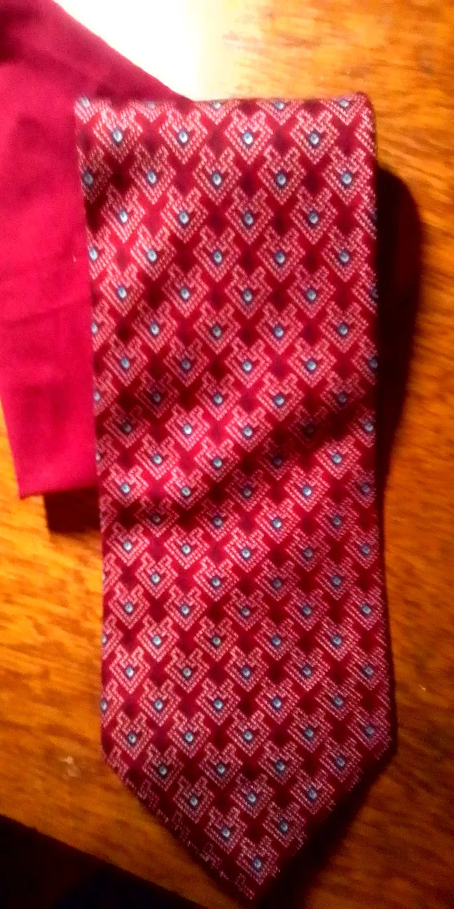 Christian Dior  100%Silk  Red Patterned Necktie thumbnail
