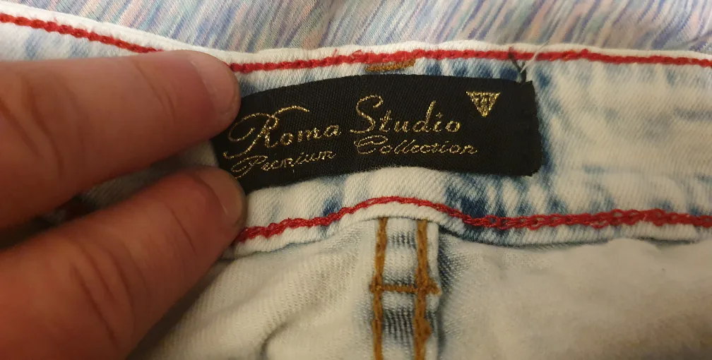 Roma Studio Premium Collection Jeans - Size Small (0360) image indicator(4)
