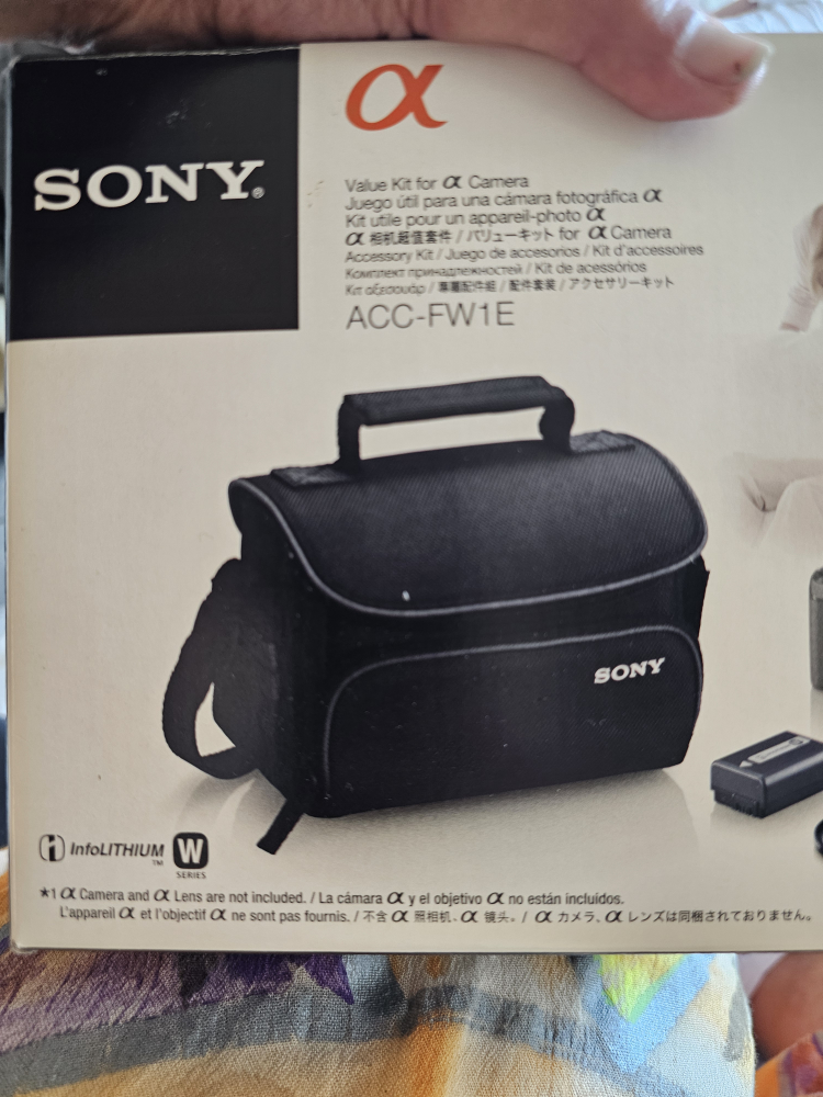 Sony ACC-FW1E Camera Bag - photo 3
