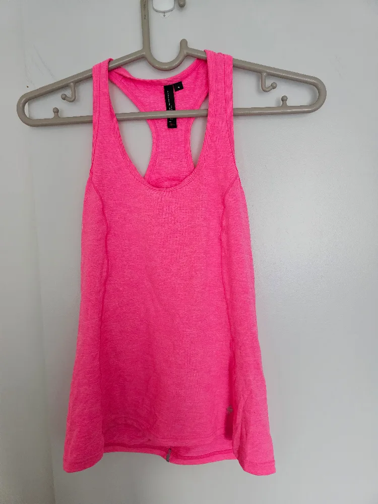 specialized Hot Pink Workout Tank - Size S thumbnail
