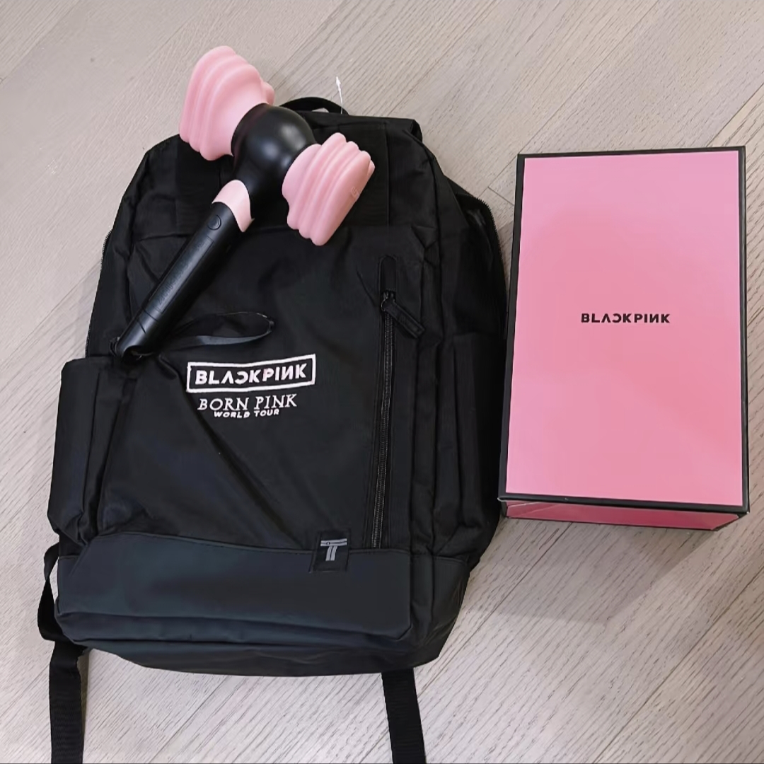 BLACKPINK Born Pink VIP Exclusive Set
