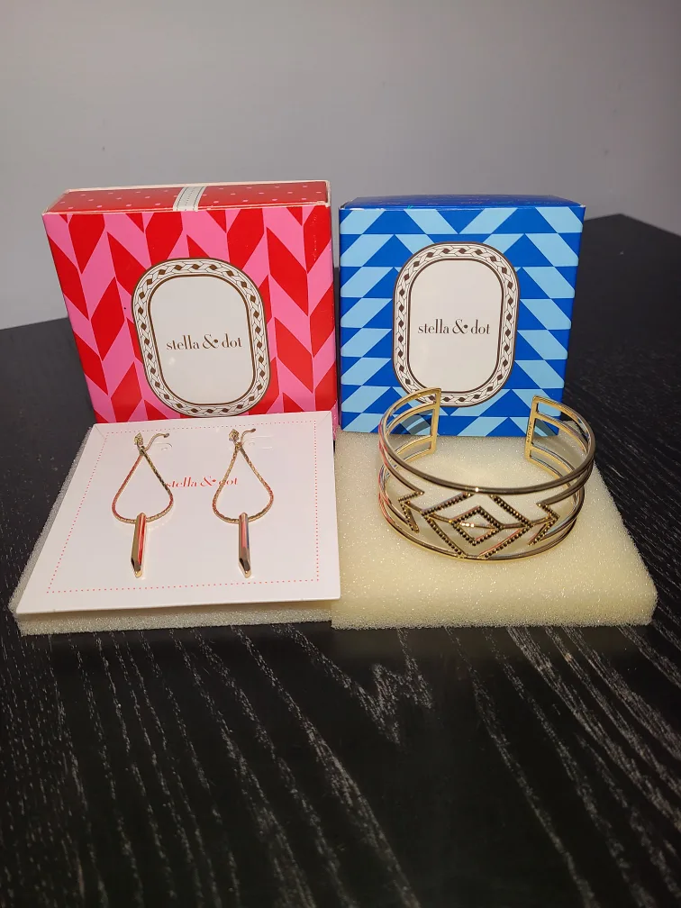 Stella & Dot Golf Rebel Drop Earrings and Pave Sphinx Cuff thumbnail
