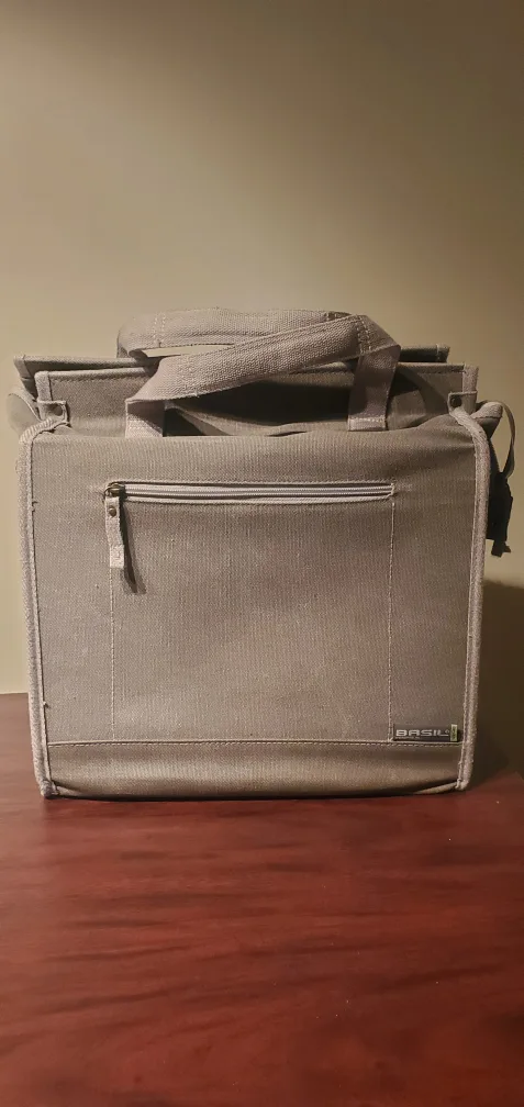 Basil Bicycle Bag / Pannier thumbnail