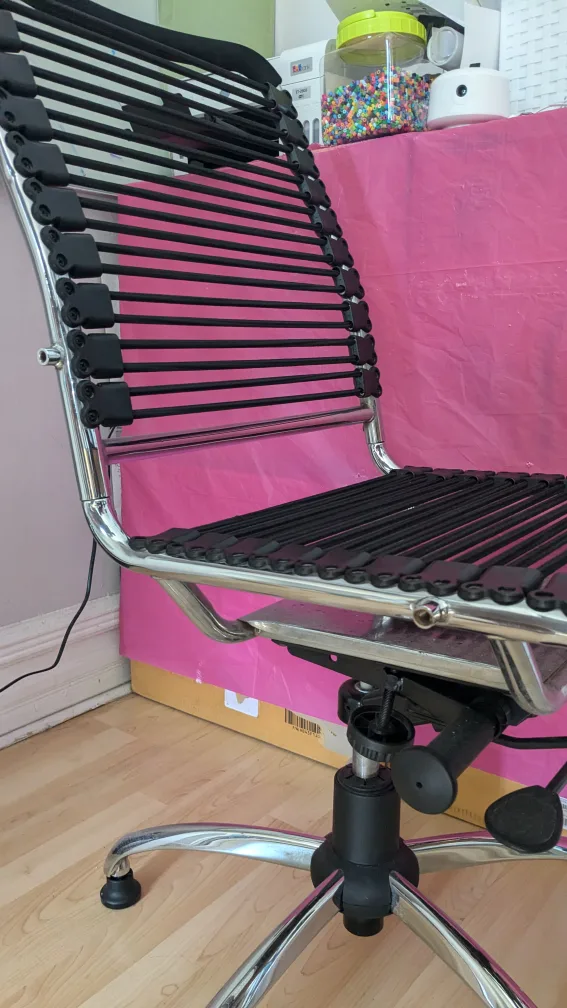 Scandinavian Design 'Spaghetti' Office Chair "🧡" thumbnail