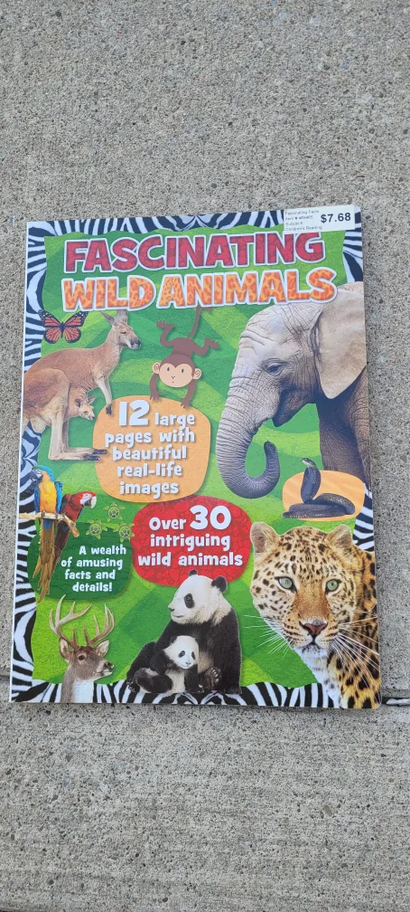 Fascinating Wild Animals Book 🇨🇦🍁 thumbnail
