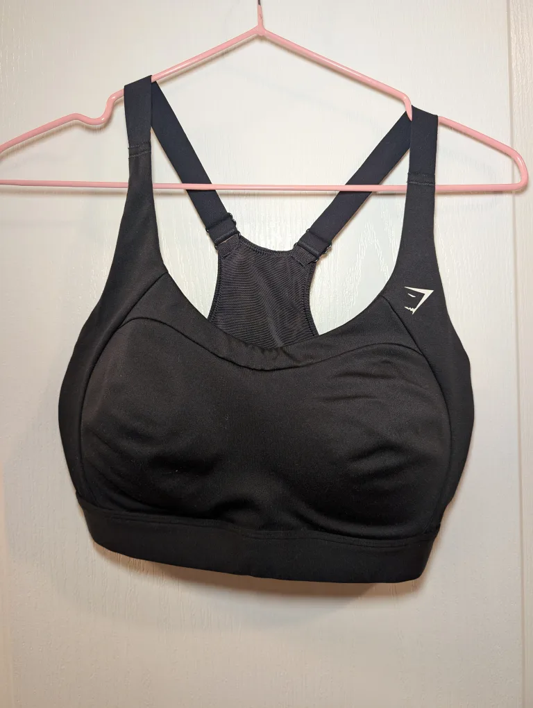 Gymshark Black Sports Bra thumbnail