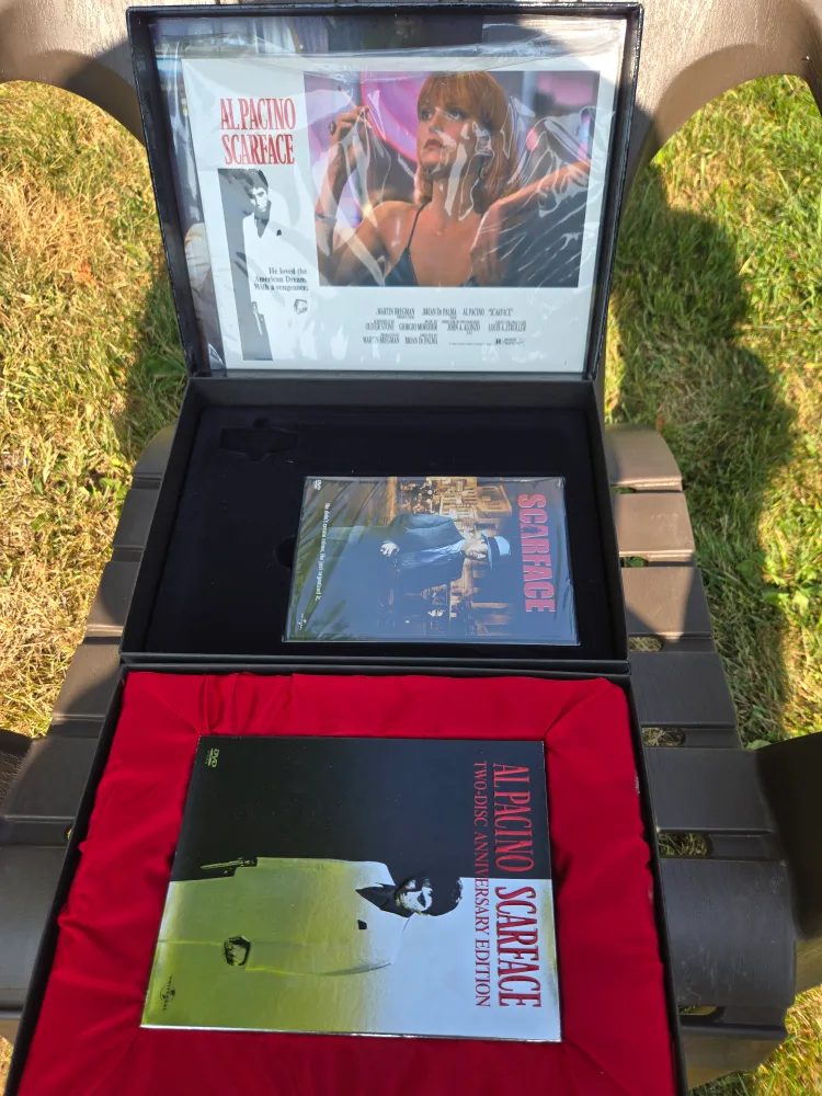 Scarface Al Pacino Anniversary Edition DVD Box Set image indicator(4)