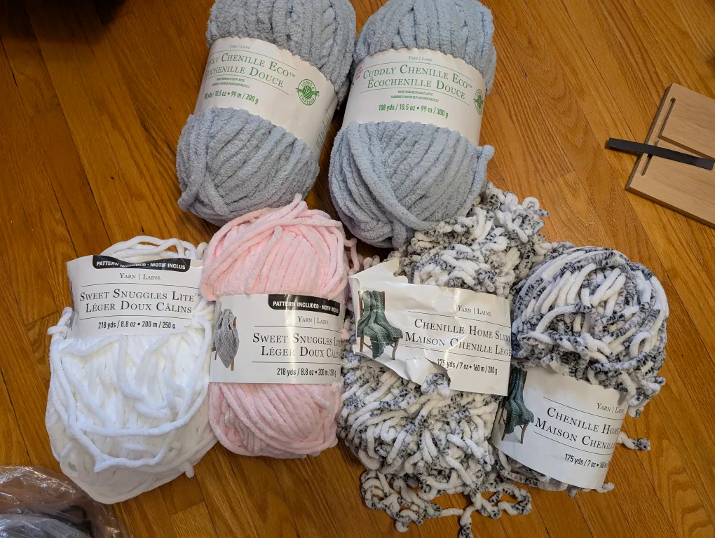 Yarn Bundle (6): Chenille Eco, Home Slim, Sweet Snuggles Lite thumbnail
