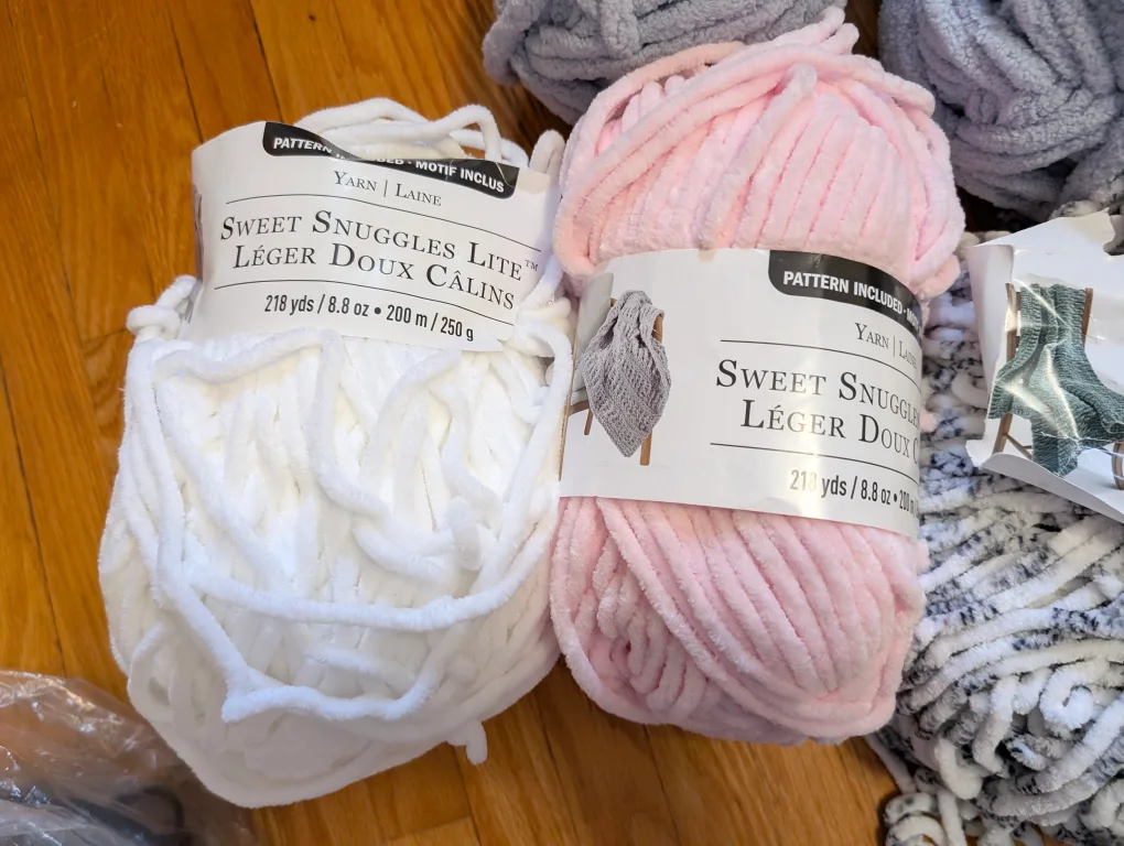 Yarn Bundle (6): Chenille Eco, Home Slim, Sweet Snuggles Lite image indicator(3)