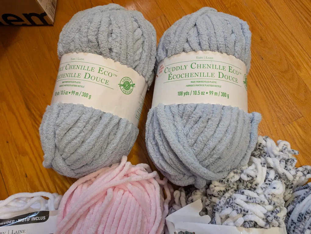 Yarn Bundle (6): Chenille Eco, Home Slim, Sweet Snuggles Lite image indicator(4)