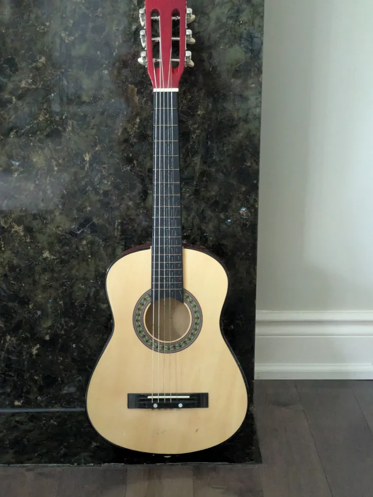 Soundz EPC/Encore Acoustic Guitar for kids image indicator(2)