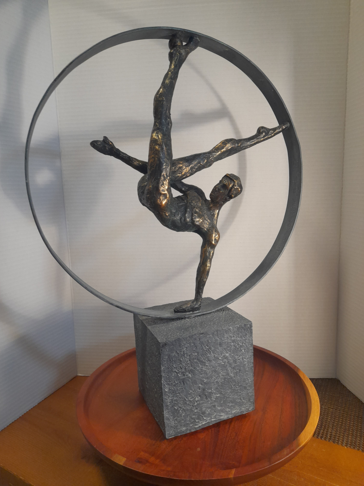 Gymnast Sculpture - Bronze Finish - photo 3