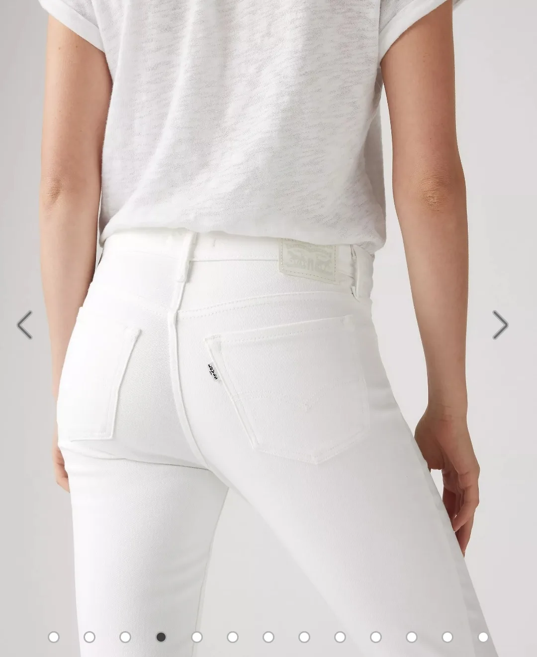 New Levi's Women's White Skinny Jeans image indicator(4)
