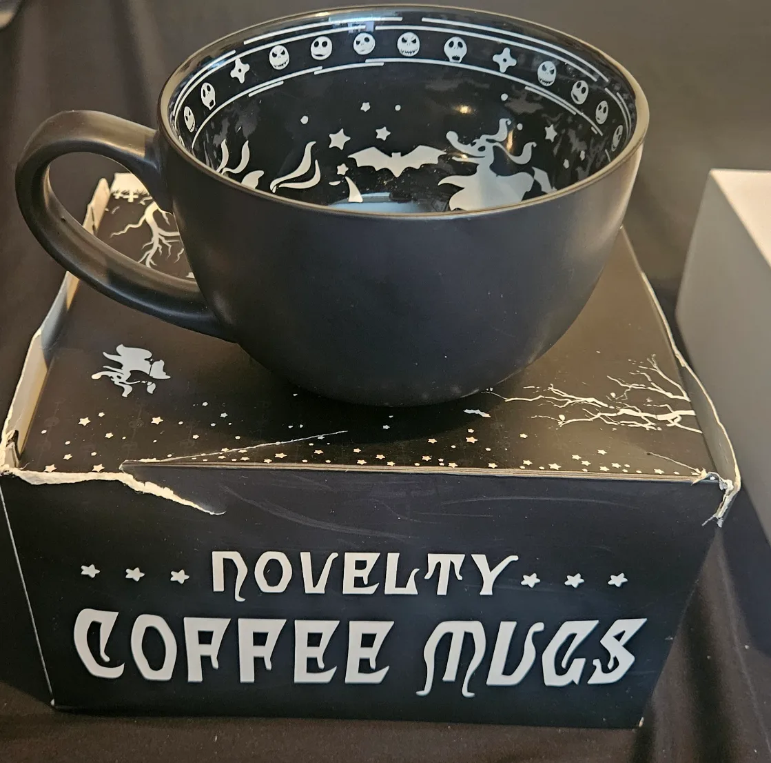 Midnight Skull Coffee Mug Halloween thumbnail