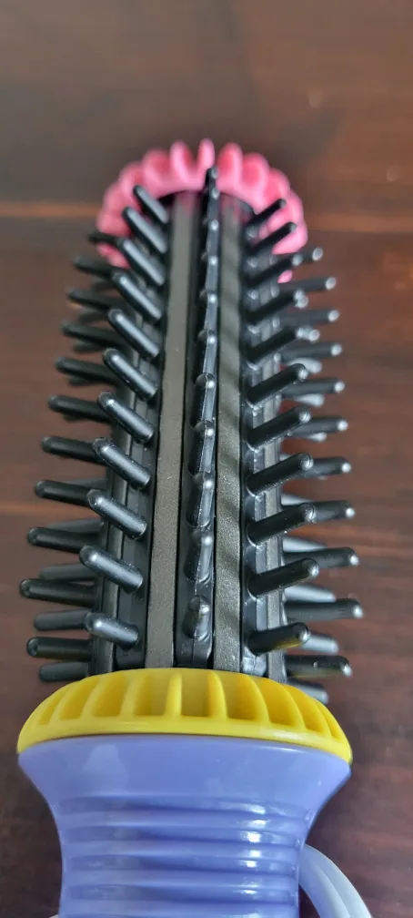 Brand new never-used Calista GoGo Mini Round Electric Brush image indicator(3)