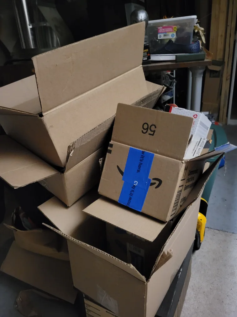 Empty Small Cardboard Boxes thumbnail