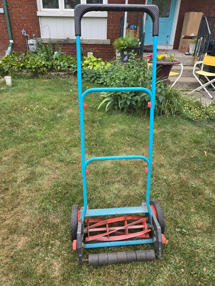 Gardena 6000 SM Reel Lawn Mower thumbnail