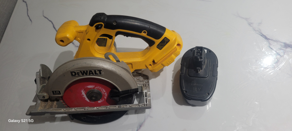 dewalt circular saw