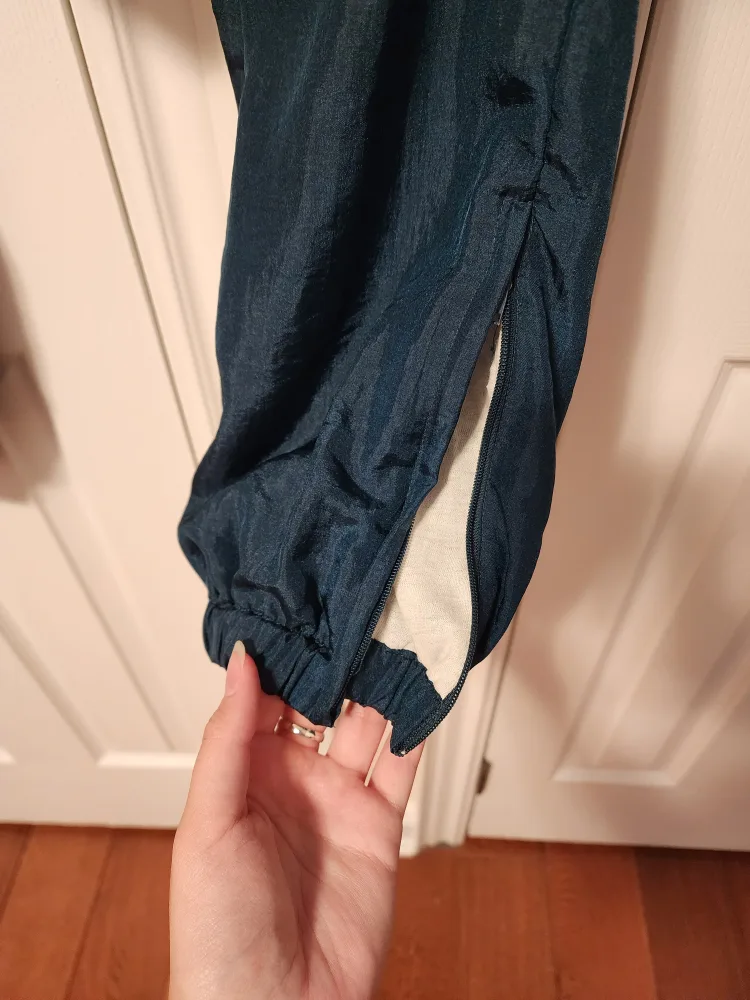 Vintage Windbreaker Tracksuit image indicator(7)