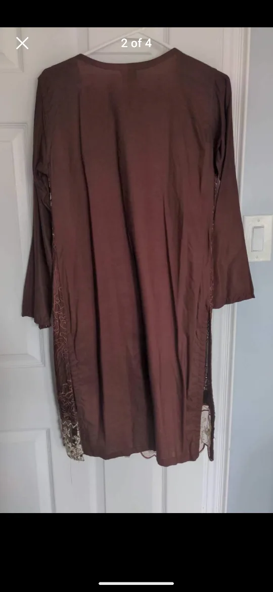 Pakistani Salwar kameez image indicator(2)