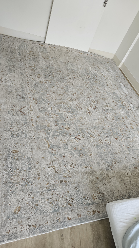 Mohawk Home Vega Collection 7' 10"x10' Area Rug