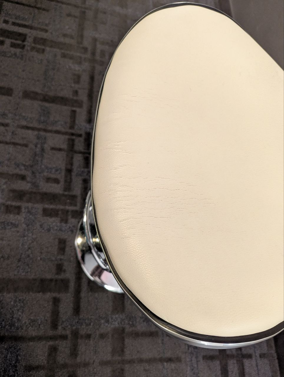 Retro Style Cream Bar Stool - photo 2