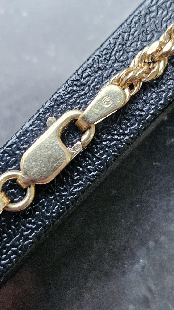 10k Yellow Gold Rope Chain & AK Pendant With Diamonds - photo 5