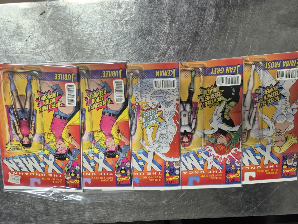 Uncanny X-Men Marvel Comics Figures thumbnail