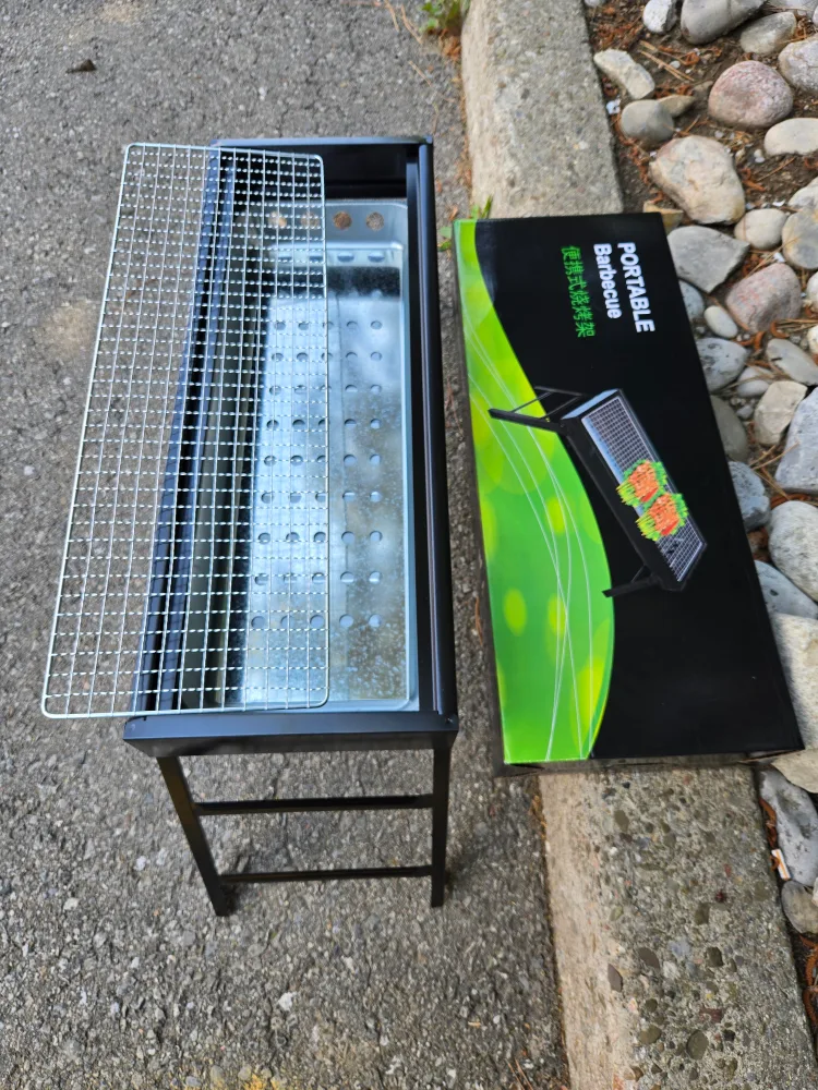 💥 Portable Charcoal BBQ Grill - Foldable Set up thumbnail