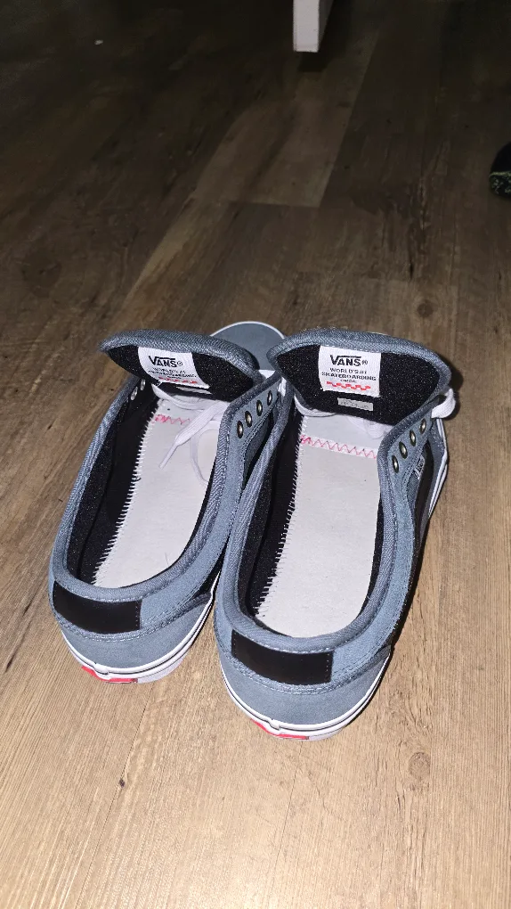 Vans Sk8-Low Grey Sneakers image indicator(4)