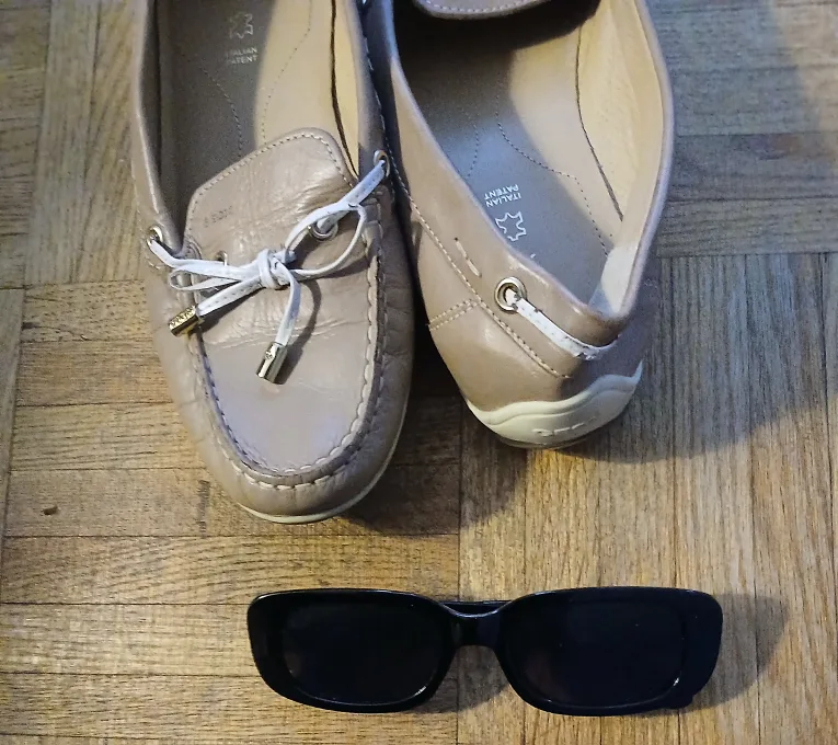 Geox Leather Loafers & Black Sunglasses thumbnail