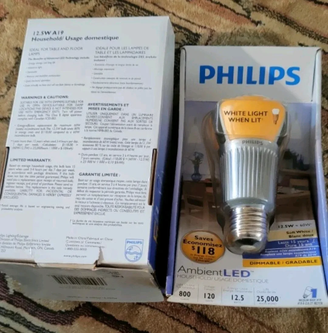 Philips AmbientLED Household Light Bulb thumbnail