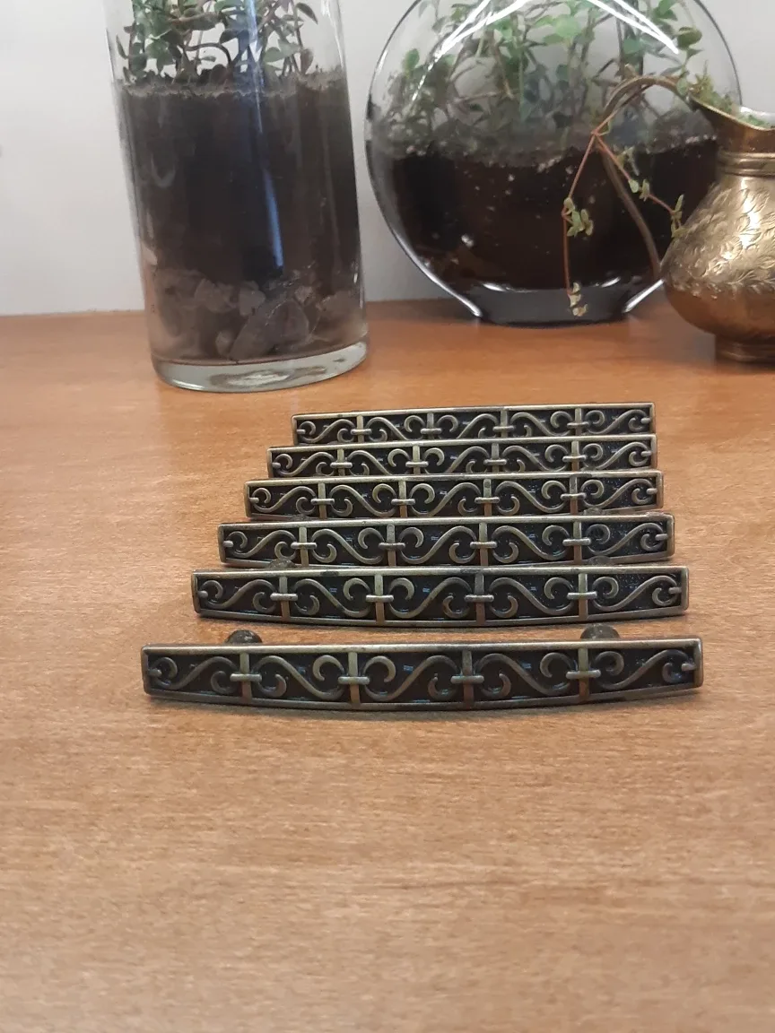 Antique Bronze Cabinet Pulls - Set of 6 image indicator(3)