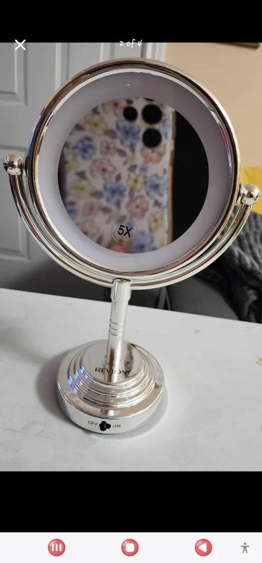 Revlon Illuminate Lighted Mirror - 5x Magnification thumbnail