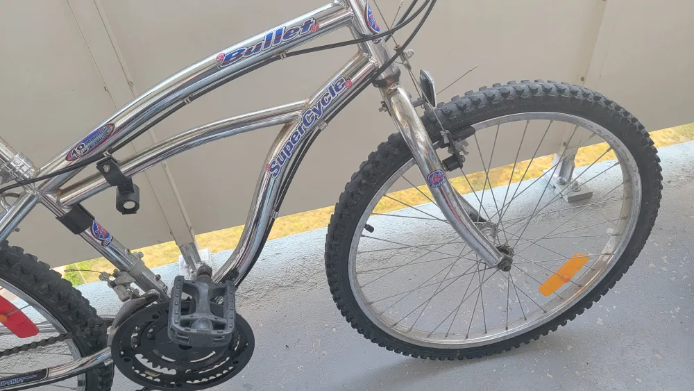 Supercycle Bullet Chrome 24" Mountain Cruiser Bicycle – 18-Speed image indicator(8)