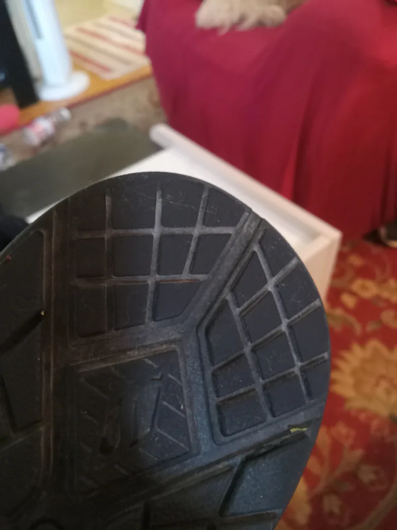 Skechers Women's Size 7.5 Black Sneakers image indicator(7)