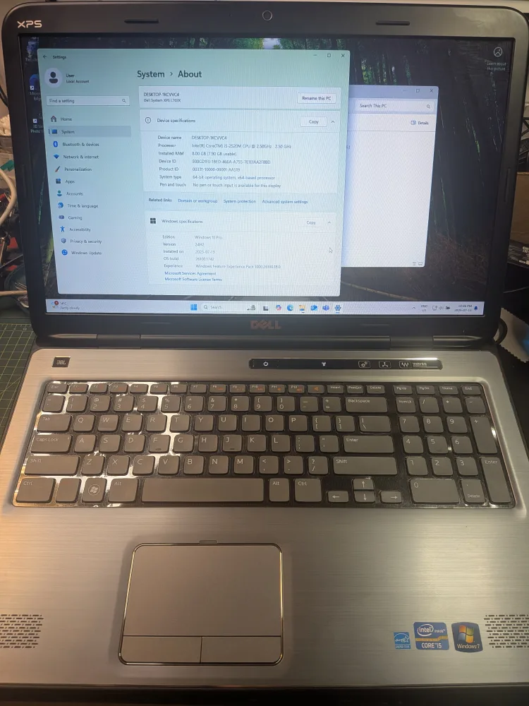Dell XPS 17" Windows 11 Laptop, SSD+1TB thumbnail