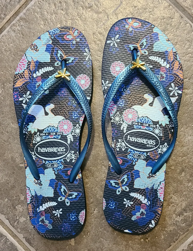 Havaianas Slim Floral Flip Flops - Women's Size 6 thumbnail