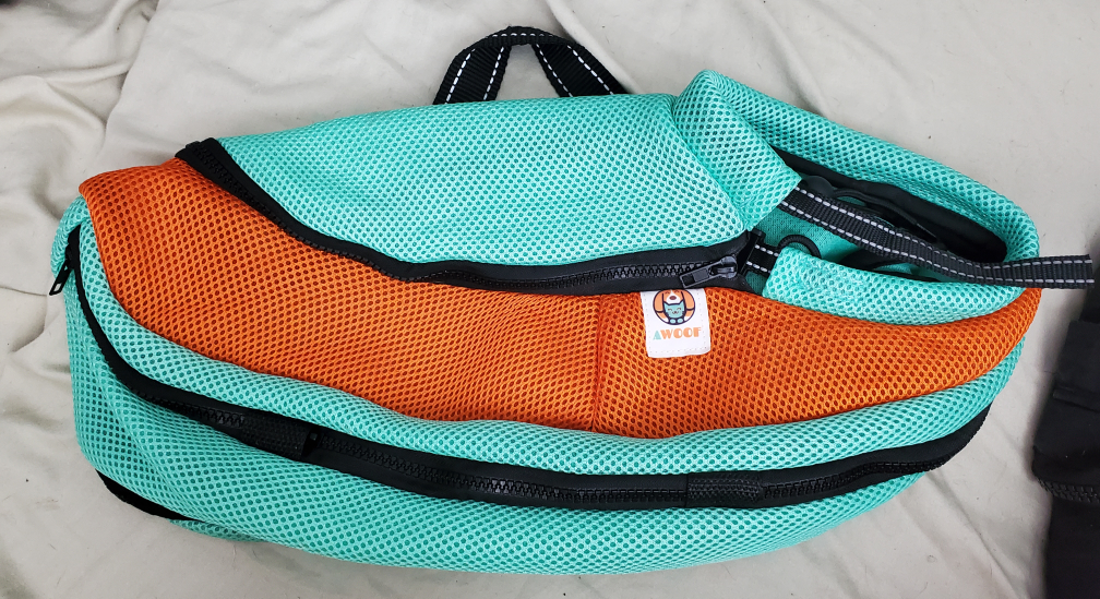 AWOOF Cat Grooming Bag - Mint & Orange