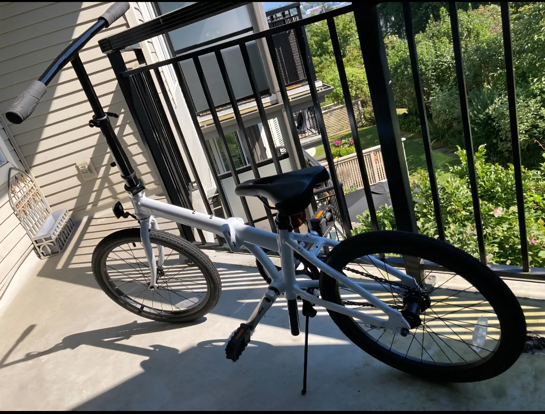 Vilano Urbana Single Speed Folding Bike thumbnail