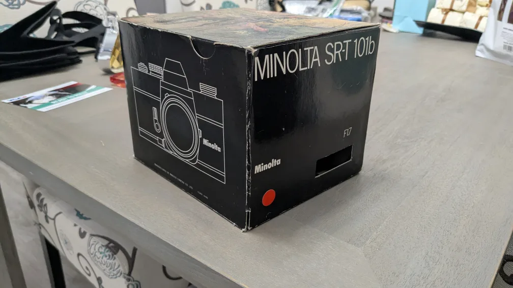 Minolta SRT-101b 35mm Film Camera