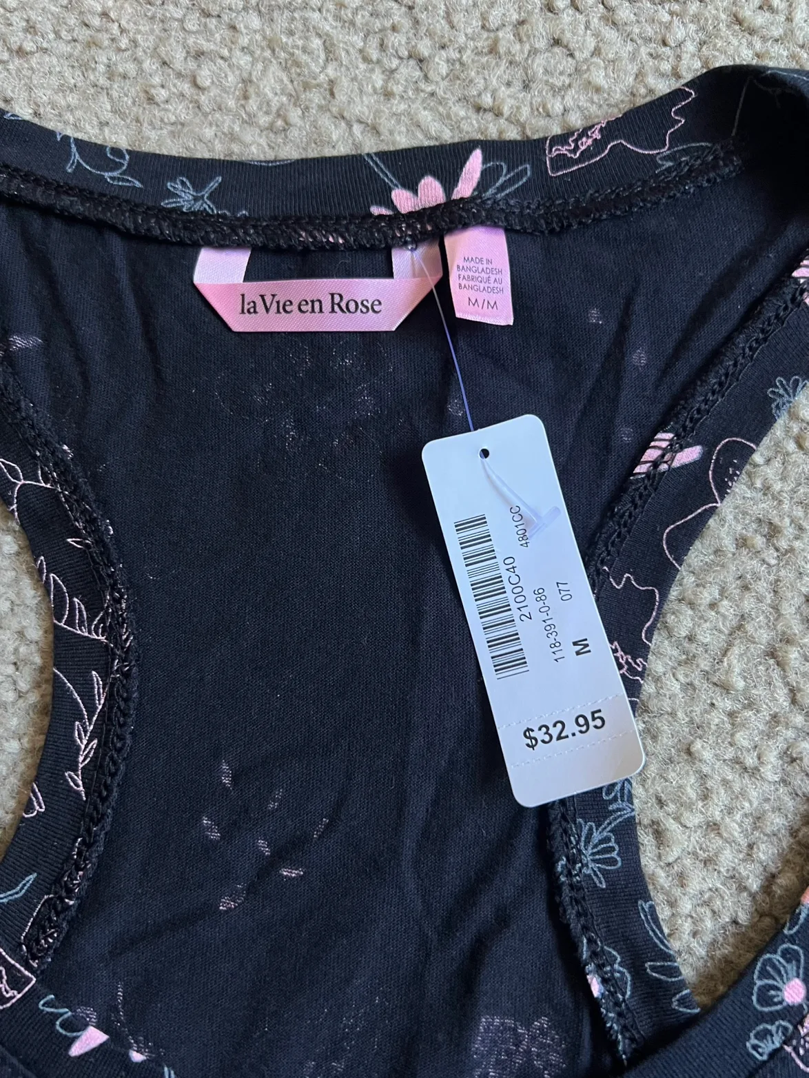 Brand new! La Vie en Rose Lounge Wear image indicator(3)