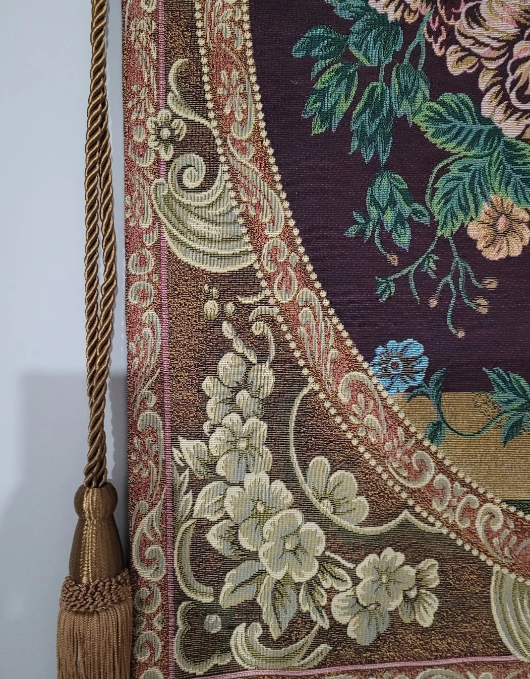 Floral Tapestry Wall Hanging image indicator(3)