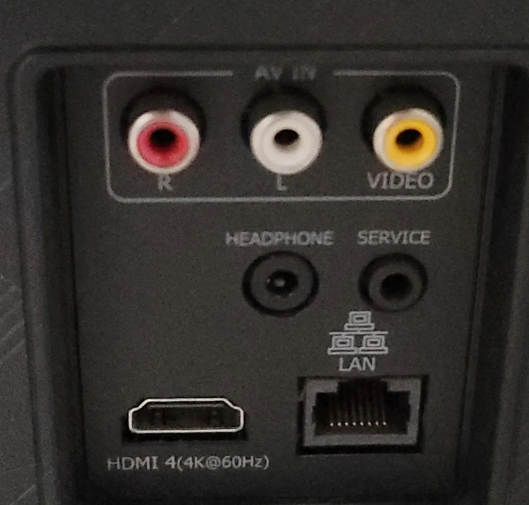 FREE Hisense 65" TV Broken Screen image indicator(3)