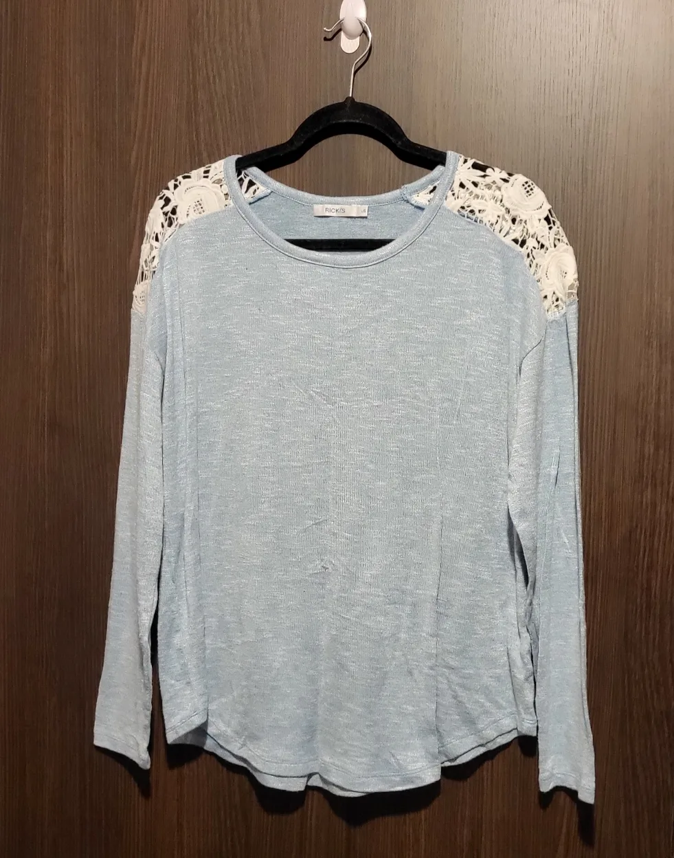 Ricki's Long Sleeve Top Size: Large thumbnail